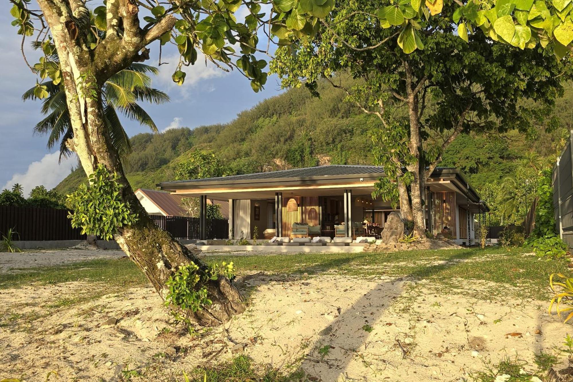 Villa Anahere Haapiti Exterior photo