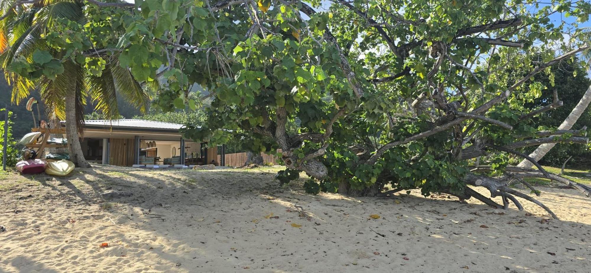 Villa Anahere Haapiti Exterior photo